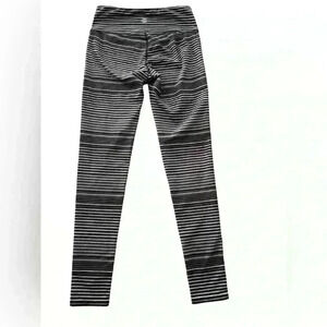 Athleta Colorblock Black/Gray Stripe‎ Chaturanga Tight